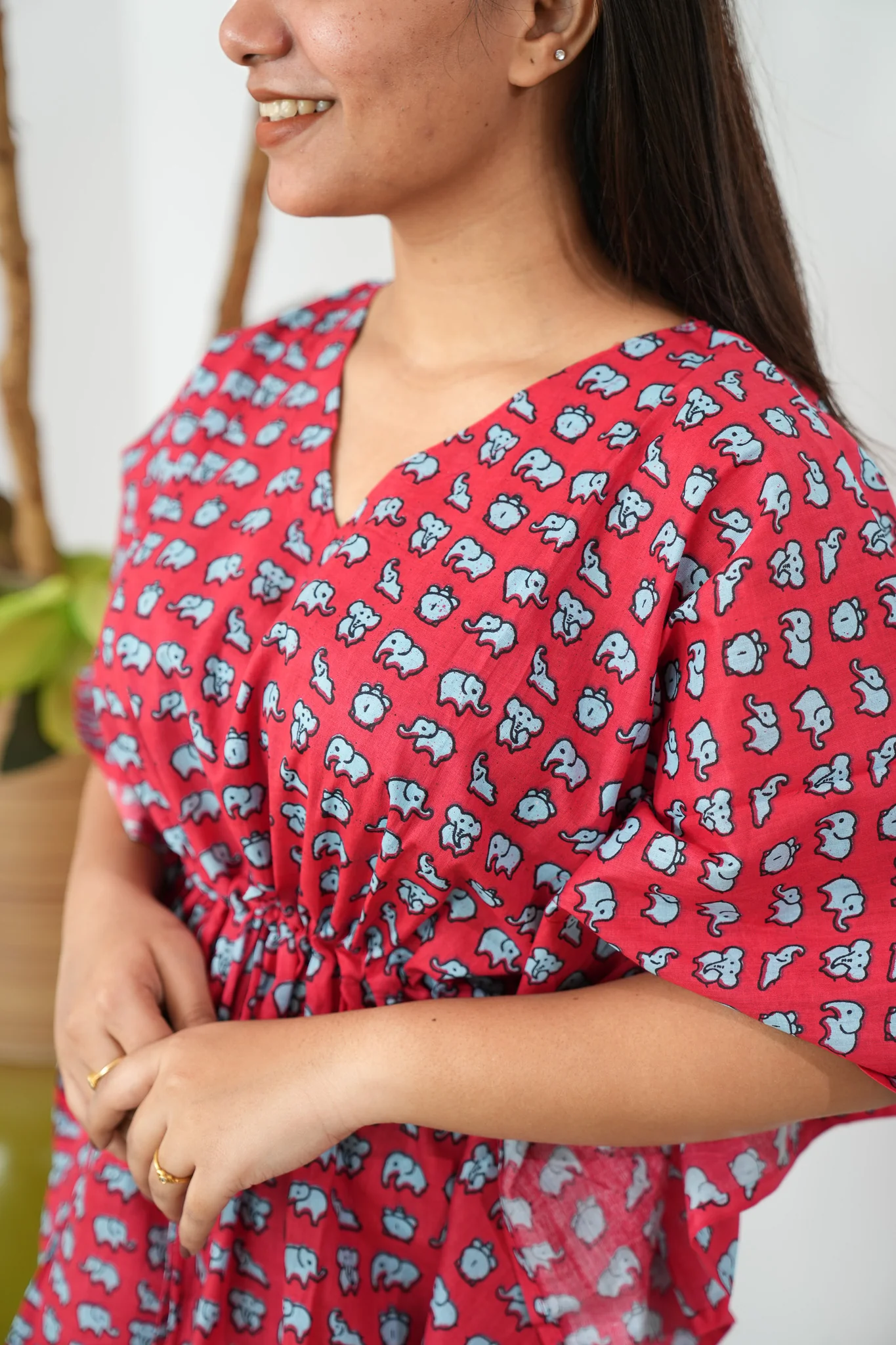 Red mini elephant cotton comfies - Image 3