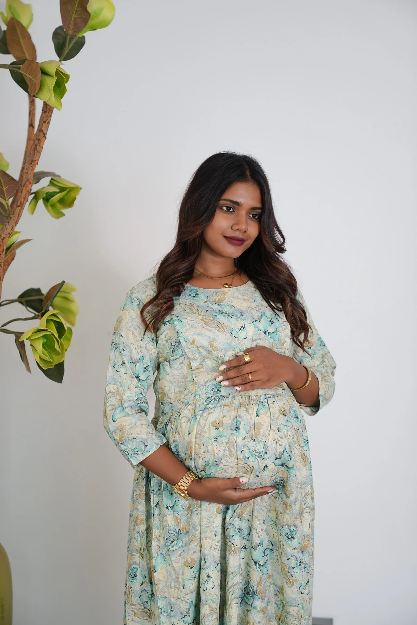 Blue roses floral maternity nursing wear - Image 3