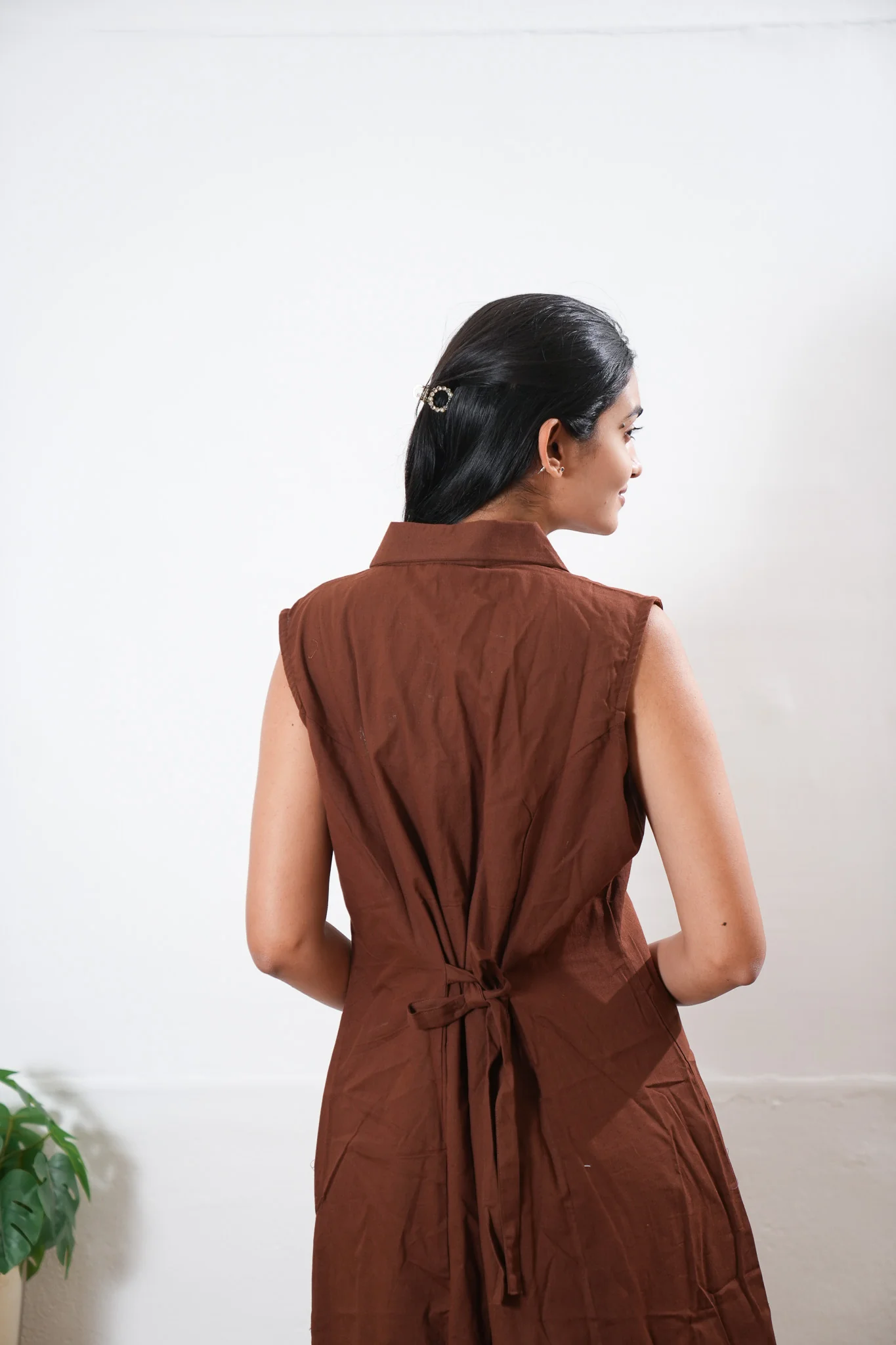 Chocolate brown cotton shirt dress( attached sleeves) - Image 4
