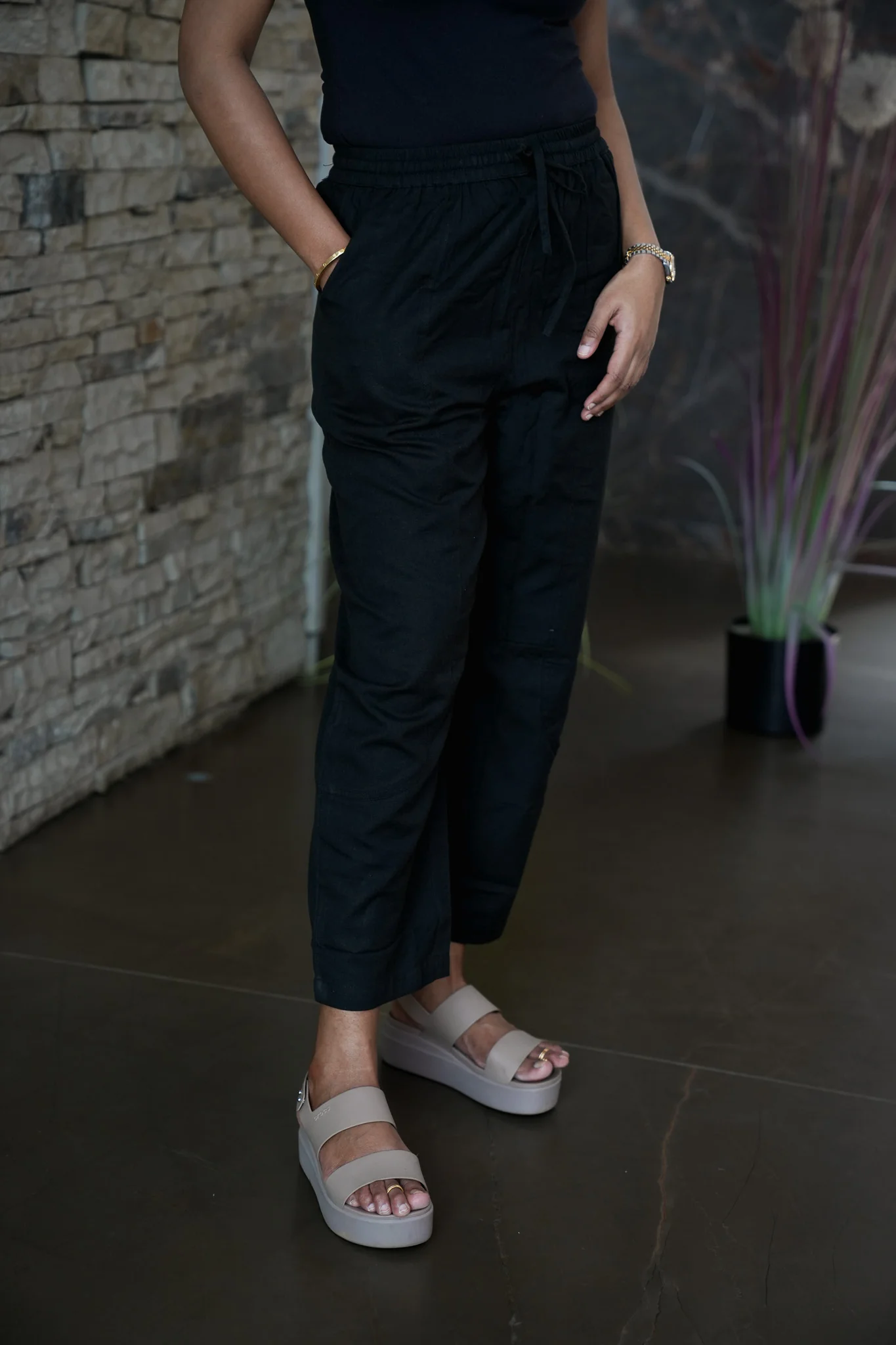 Cotton straight pants with tie - Image 3