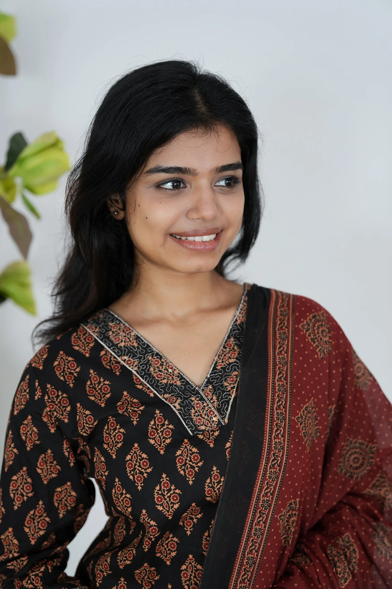 Black ajrakh cotton suit set - Image 3