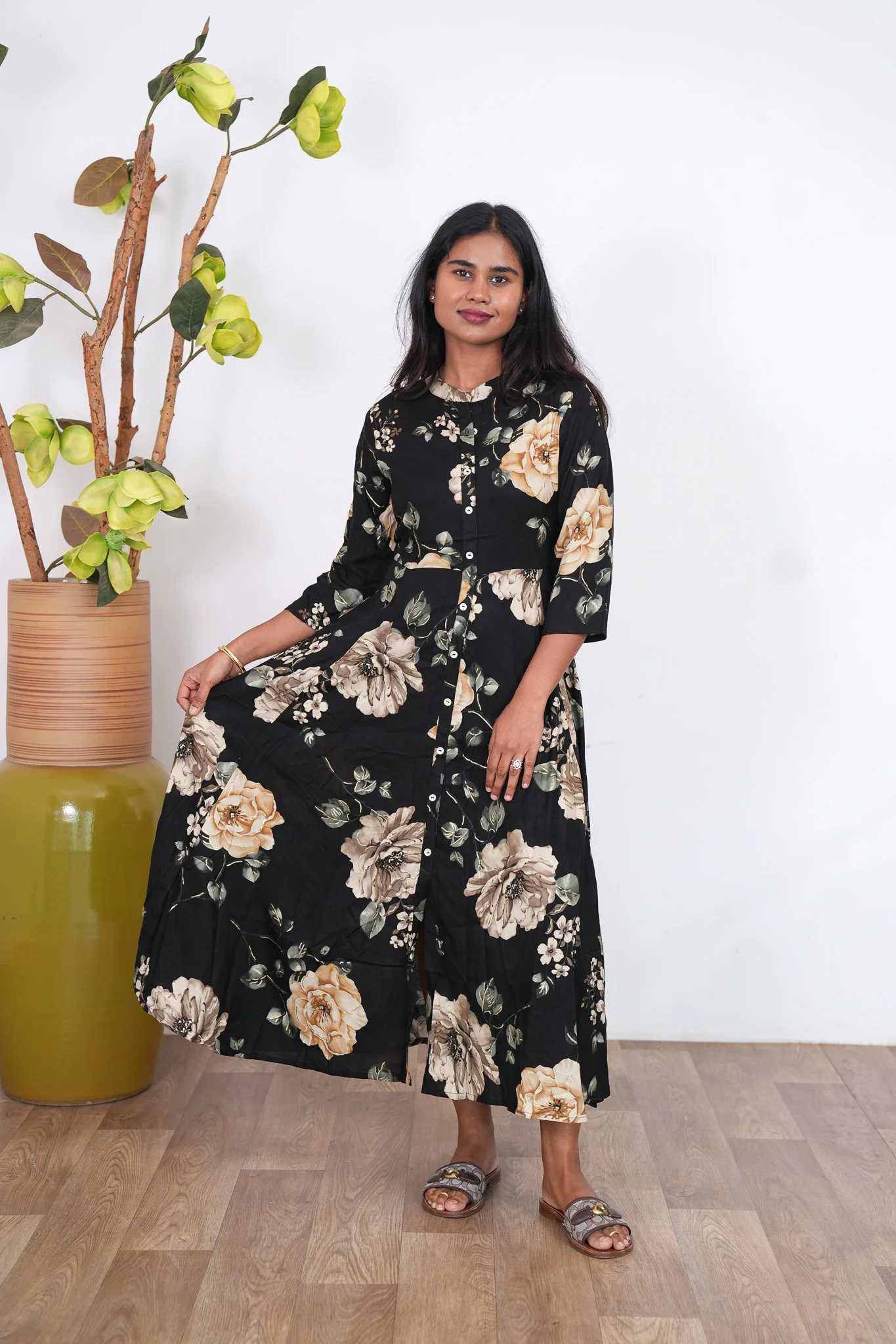Pitch black mandarin collar a-line long gown - Image 3