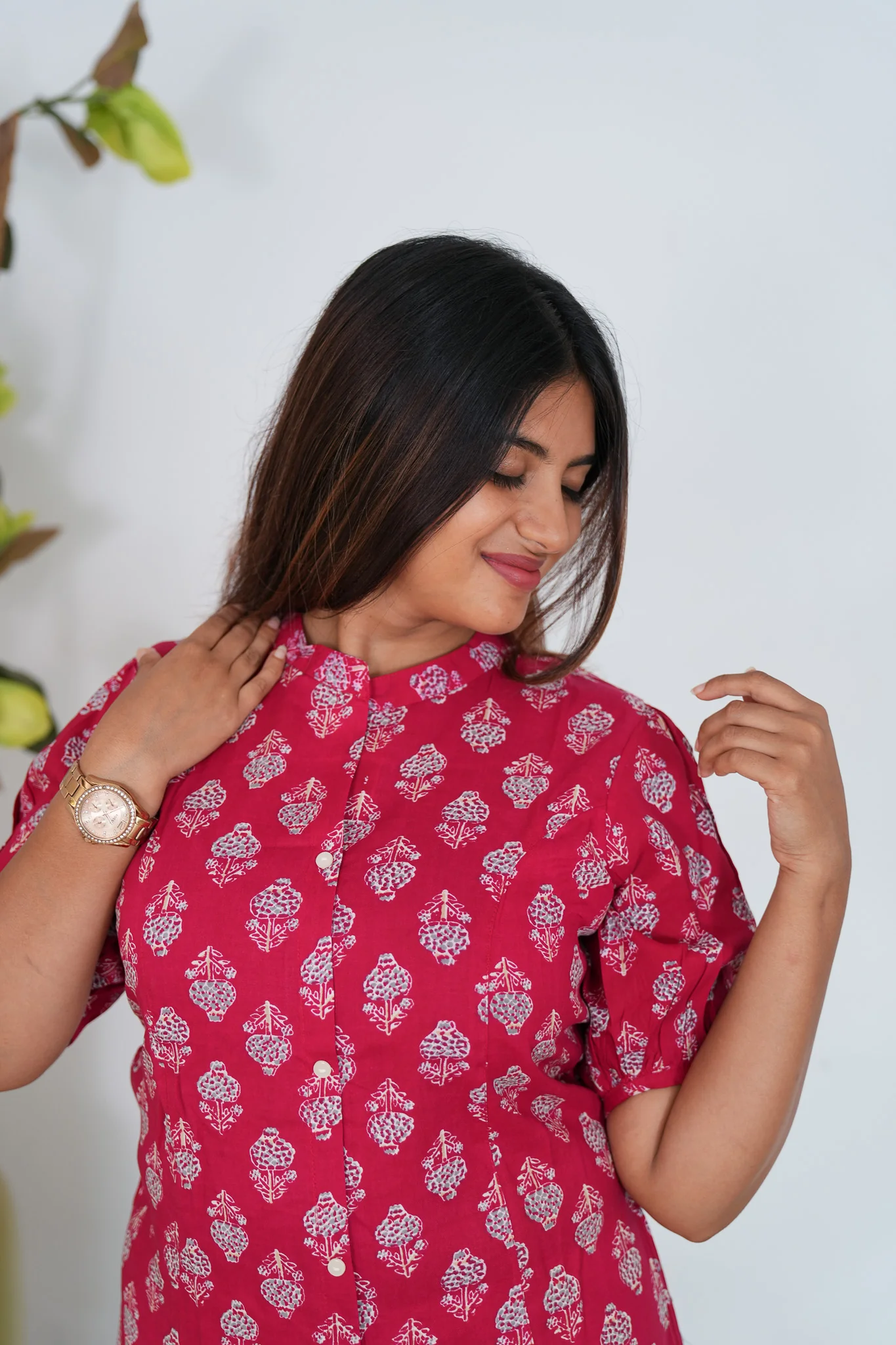 Red floral cotton a-line kurti - Image 3