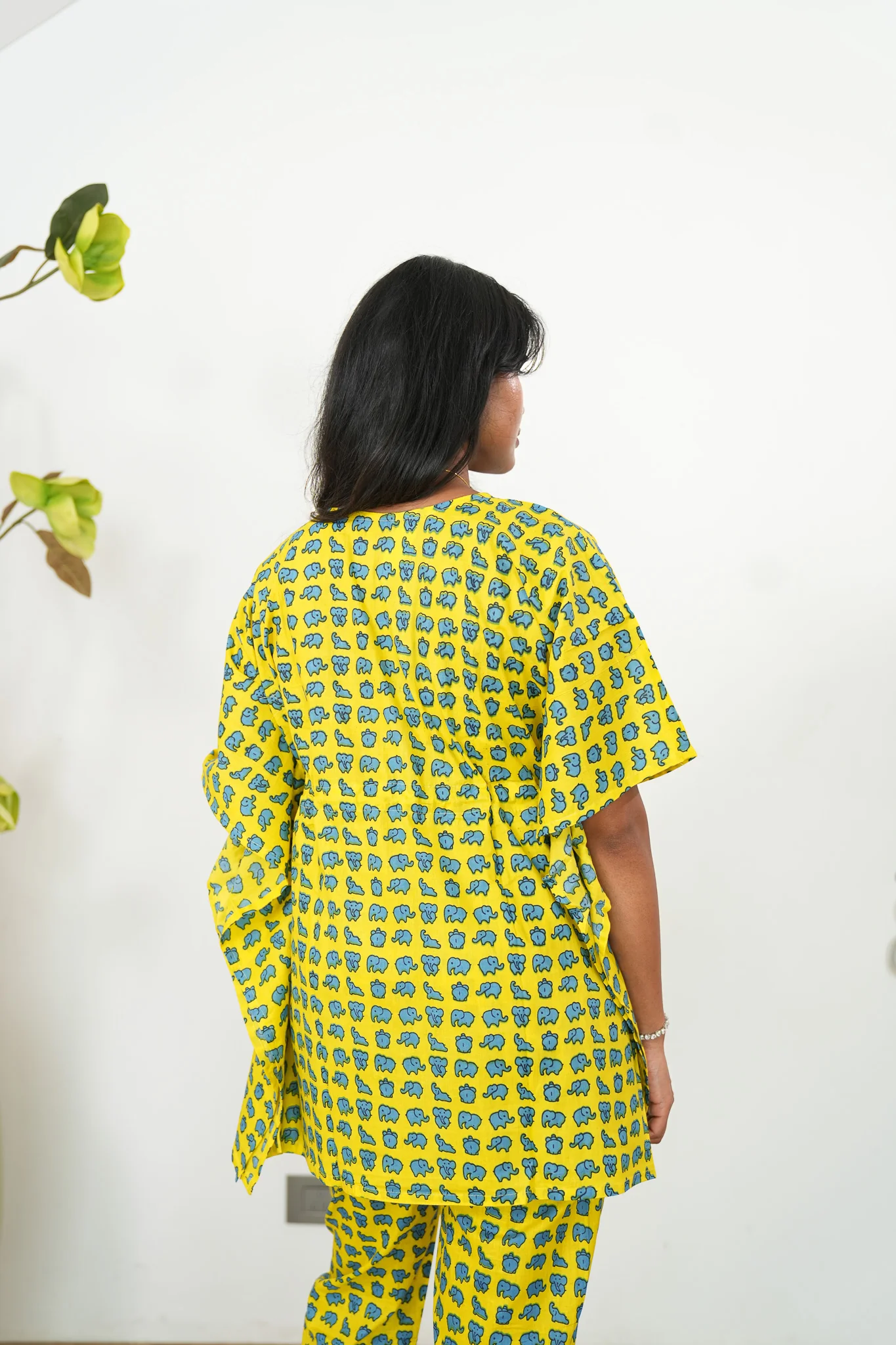 Yellow mini elephant cotton kaftan comfies - Image 4
